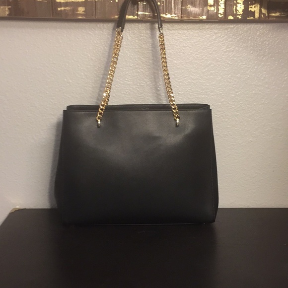 Michael Kors Ellis Leather Tote $168